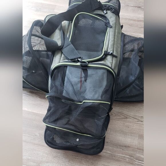 dog carrier Puppycare deluxe pet carrier with hand and shoulder straps - Picture 7 of 16